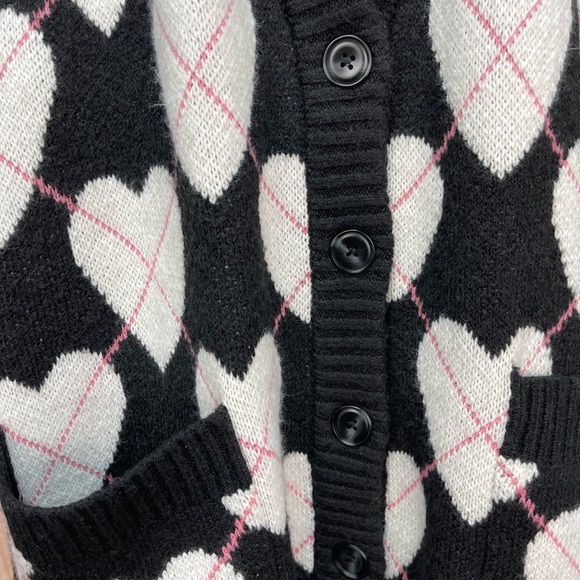 Torrid vegan cashmere oversized long sleeve V-neck heart cardigan sweater 3X - Picture 4 of 17